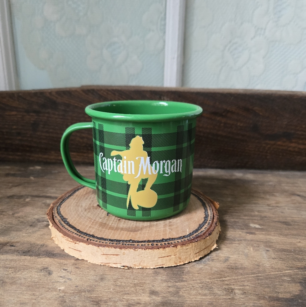 Captain Morgan Green Plaid Metal Camp Mug – Retro Barware Collectible